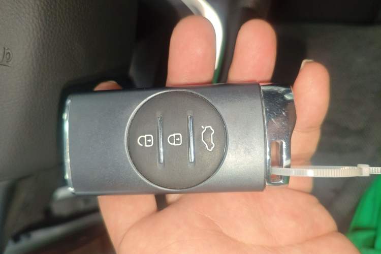 Used Chery Tiggo 5x 2024 Edition People's Benefit Version 1.5L Manual Urban Model Vehicle Key