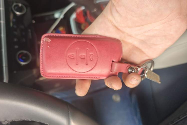 Used Chery Tiggo 5x 2024 Edition People's Benefit Version 1.5L Manual Fashion Model Vehicle Key