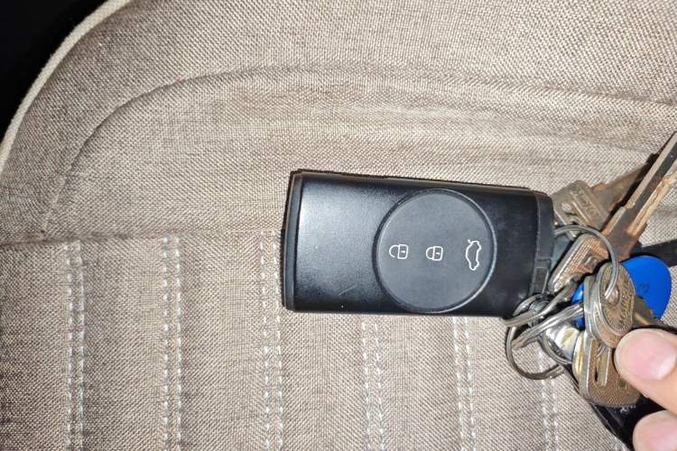 Used Chery Tiggo 5x 2024 Edition People's Benefit Version 1.5L CVT Fashion Model Vehicle Key