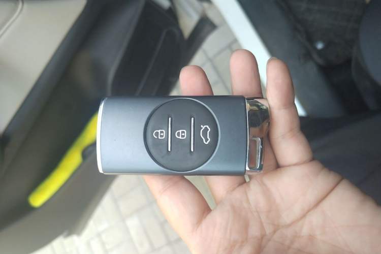 Used Chery Tiggo 5x 2024 Edition People's Benefit Version 1.5L CVT Fashion Model Vehicle Key
