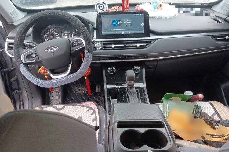 Used Chery Tiggo 5x 2025 1.5L CVT Excellence Edition Center Console
