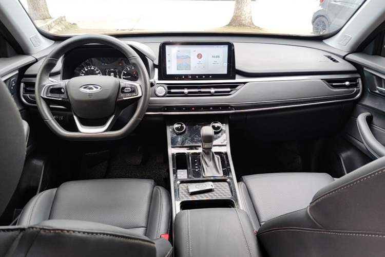 Used Chery Tiggo 5x 2025 1.5L CVT Excellence Edition Center Console