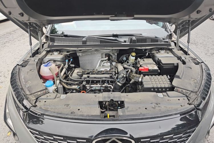 Used Chery Tiggo 5x 2025 High-Performance Edition 1.5T CVT Luxury Model Engine Bay