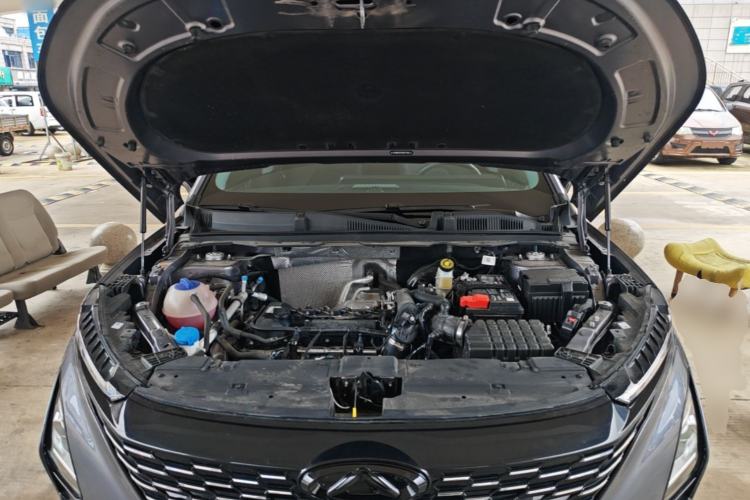 Used Chery Tiggo 5x 2025 High-Performance Edition 1.5T CVT Luxury Model Engine Bay