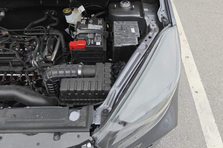 Used Chery Tiggo 5x 2025 1.5L CVT Excellence Edition Engine Bay Left