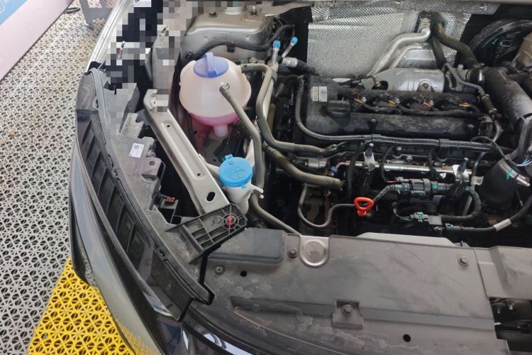 Used Chery Tiggo 5x 2025 High-Energy Version 1.5T CVT Comfort Model Engine Bay Right