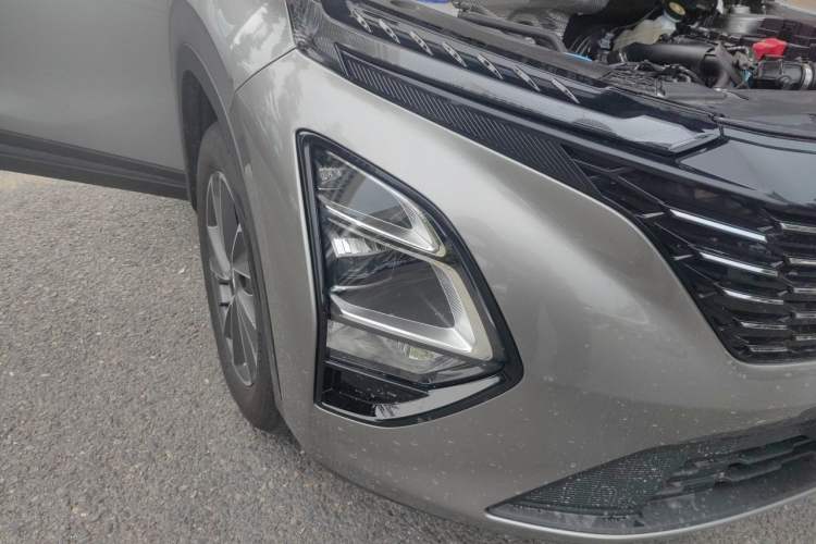 Used Chery Tiggo 5x 2025 High-Performance Edition 1.5T CVT Luxury Model Exterior 6
