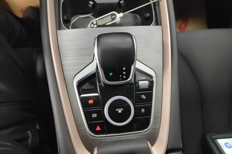 Used Chery Tiggo 5x 2025 High-Energy Version 1.5T CVT Comfort Model Gear Lever