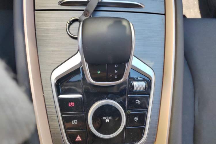 Used Chery Tiggo 5x 2025 High-Energy Version 1.5T CVT Comfort Model Gear Lever