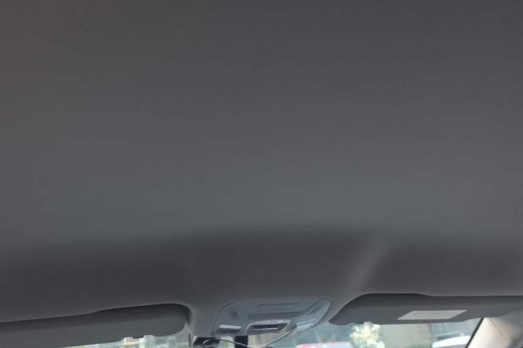 Used Chery Tiggo 5x 2025 High-Energy Version 1.5T CVT Comfort Model Headliner