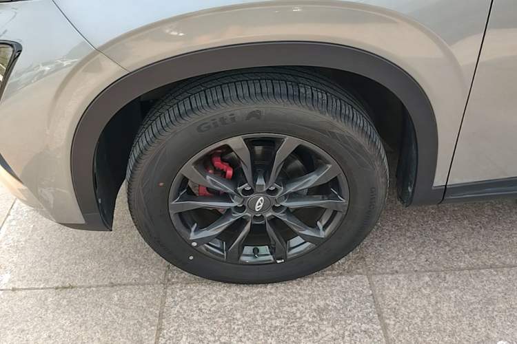 Used Chery Tiggo 5x 2025 High-Energy Version 1.5T CVT Comfort Model Left Front Wheel Hub