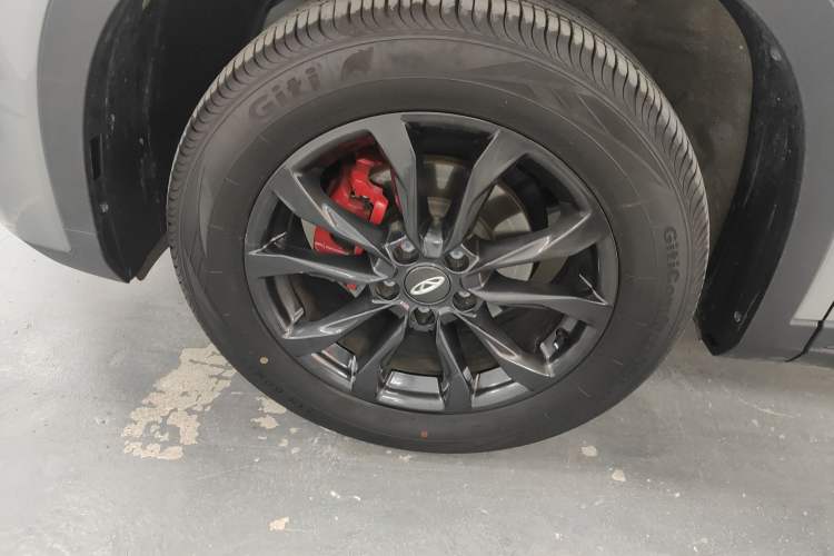 Used Chery Tiggo 5x 2025 High-Energy Version 1.5T CVT Comfort Model Left Front Wheel Hub