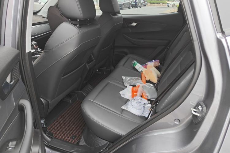 Used Chery Tiggo 5x 2025 1.5L CVT Excellence Edition Left Rear Seat
