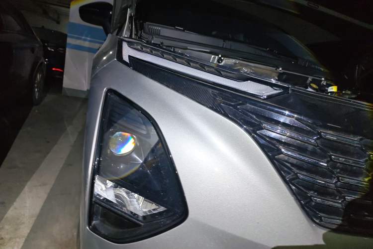 Used Chery Tiggo 5x 2025 High-Energy Version 1.5T CVT Comfort Model Right Front Headlight
