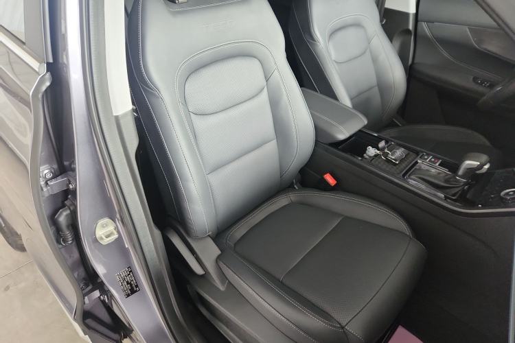 Used Chery Tiggo 5x 2025 1.5L CVT Excellence Edition Right Front Seat