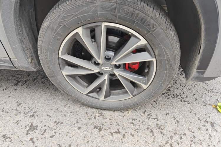 Used Chery Tiggo 5x 2025 High-Performance Edition 1.5T CVT Luxury Model Right Front Wheel Hub