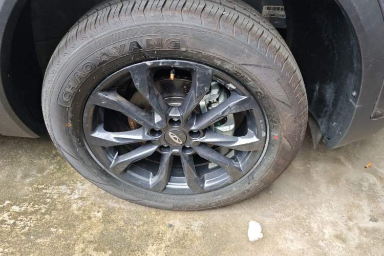 Used Chery Tiggo 5x 2025 1.5L CVT Excellence Edition Right Front Wheel Hub