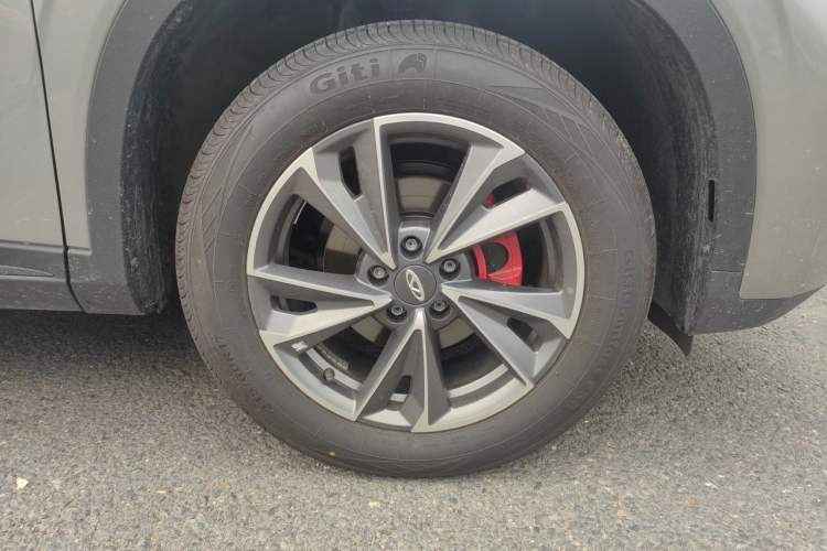 Used Chery Tiggo 5x 2025 High-Performance Edition 1.5T CVT Luxury Model Right Front Wheel Hub