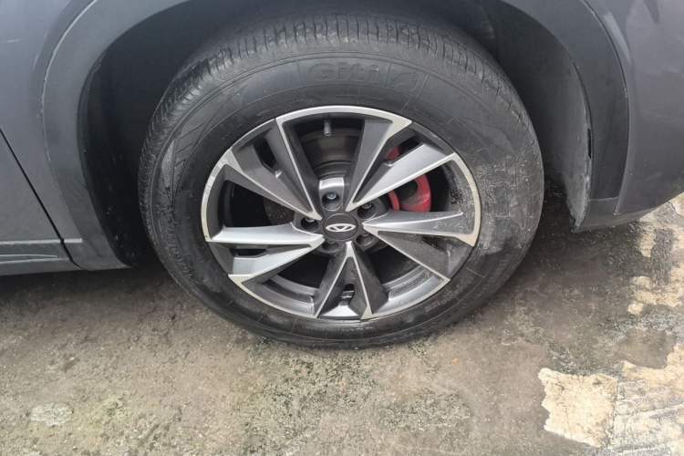 Used Chery Tiggo 5x 2025 High-Performance Edition 1.5T CVT Luxury Model Right Front Wheel Hub