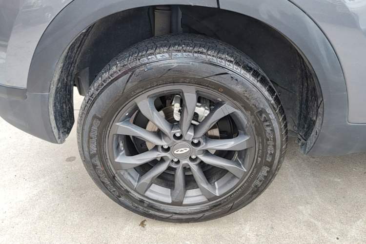Used Chery Tiggo 5x 2025 1.5L CVT Excellence Edition Right Rear Wheel Hub
