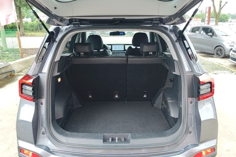 Used Chery Tiggo 5x 2025 1.5L CVT Excellence Edition Trunk