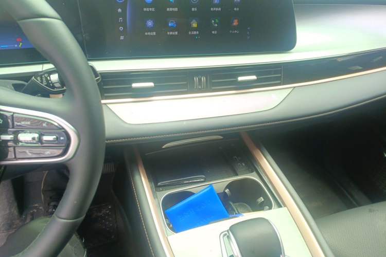 Used Chery Tiggo 5x 2025 High-Performance Edition 1.5T CVT Luxury Model Audio And AC Panel