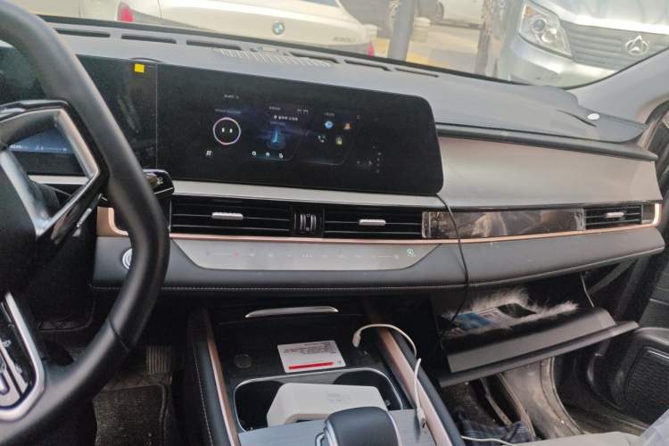 Used Chery Tiggo 5x 2025 High-Performance Edition 1.5T CVT Luxury Model Audio And AC Panel