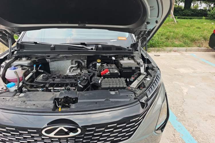 Used Chery Tiggo 5x 2025 High-Energy Version 1.5T CVT Comfort Model Engine Bay Left