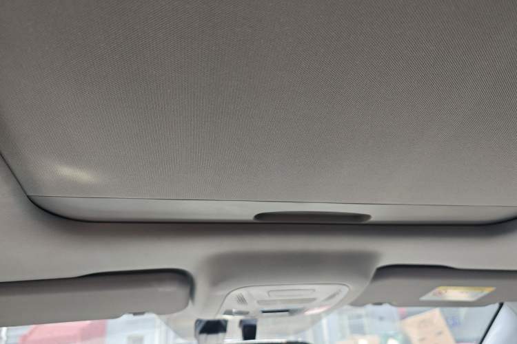 Used Chery Tiggo 5x 2025 High-Performance Edition 1.5T CVT Luxury Model Headliner