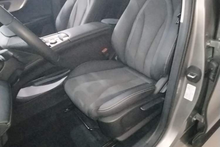 Used Chery Tiggo 5x 2025 High-Energy Version 1.5T CVT Comfort Model Left Front Seat