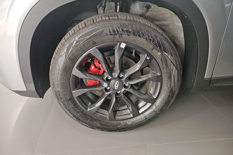 Used Chery Tiggo 5x 2025 High-Energy Version 1.5T CVT Comfort Model Left Front Wheel Hub