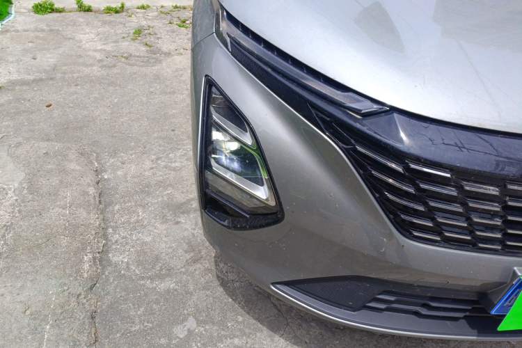 Used Chery Tiggo 5x 2025 High-Performance Edition 1.5T CVT Luxury Model Right Front Headlight