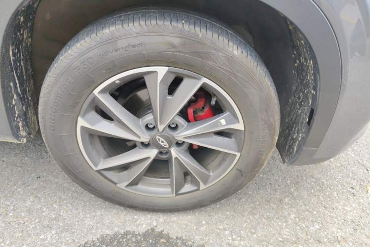 Used Chery Tiggo 5x 2025 High-Performance Edition 1.5T CVT Luxury Model Right Front Wheel Hub