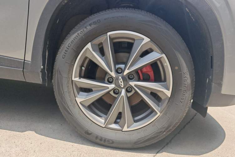 Used Chery Tiggo 5x 2025 High-Performance Edition 1.5T CVT Luxury Model Right Front Wheel Hub
