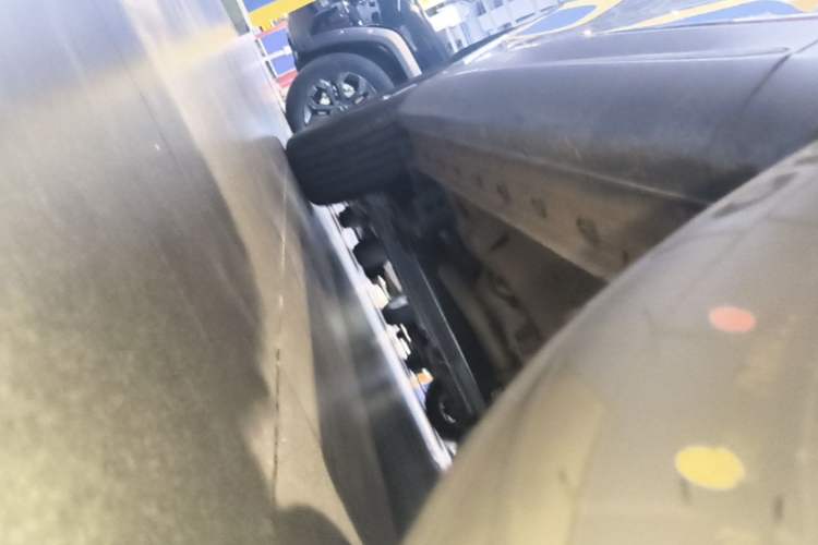 Used Chery Tiggo 5x 2025 High-Performance Edition 1.5T CVT Luxury Model Right Side Sill
