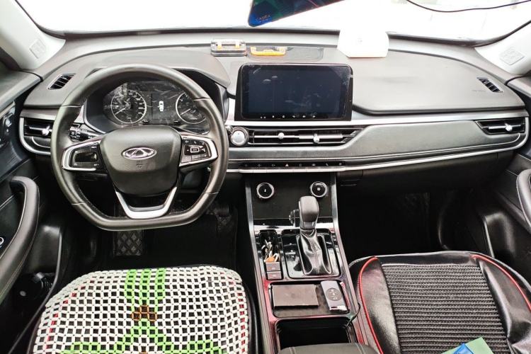 Used Chery Tiggo 5x 2025 1.5L CVT Excellence Edition Center Console