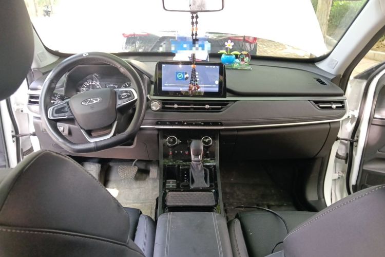 Used Chery Tiggo 5x 2025 1.5L CVT Excellence Edition Center Console