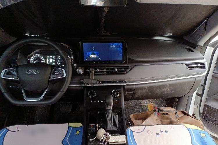 Used Chery Tiggo 5x 2025 1.5L CVT Excellence Edition Center Console