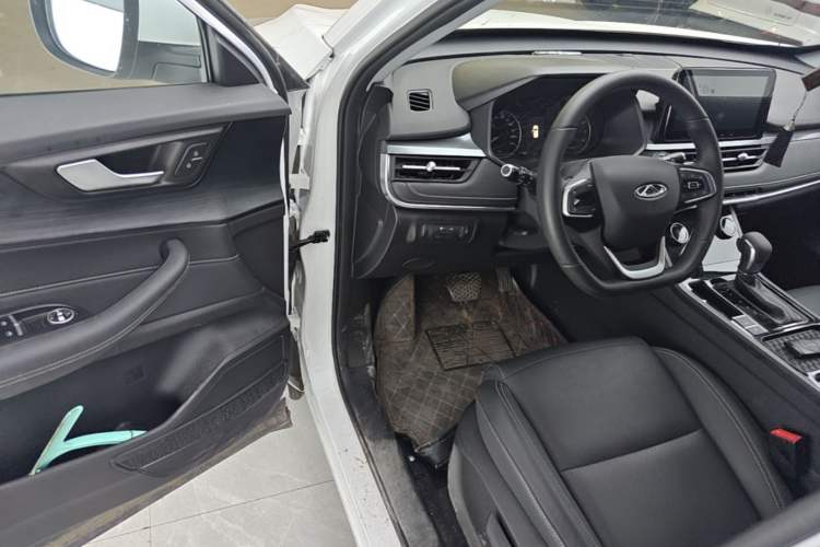 Used Chery Tiggo 5x 2025 1.5L CVT Excellence Edition Driver Seat