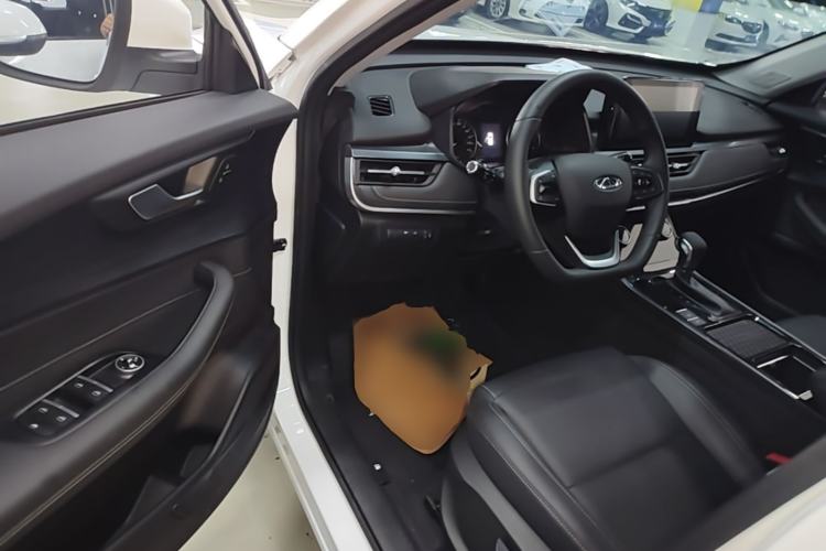 Used Chery Tiggo 5x 2025 1.5L CVT Excellence Edition Driver Seat