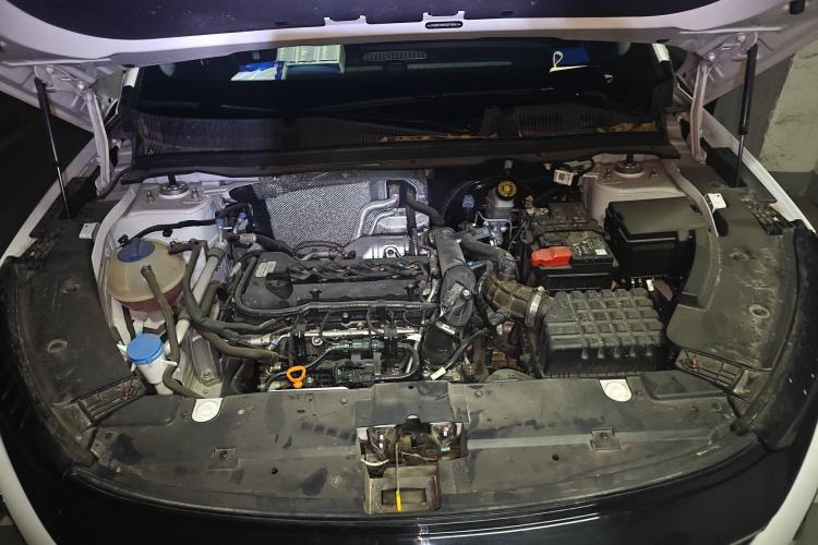 Used Chery Tiggo 5x 2025 High-Energy Version 1.5T CVT Comfort Model Engine Bay