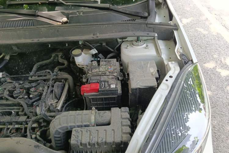 Used Chery Tiggo 5x 2025 1.5L CVT Excellence Edition Engine Bay Left