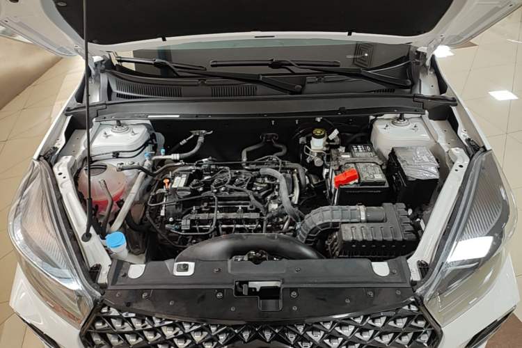 Used Chery Tiggo 5x 2025 1.5L CVT Excellence Edition Engine Bay