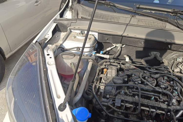 Used Chery Tiggo 5x 2025 1.5L CVT Excellence Edition Engine Bay Right