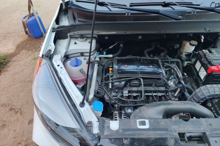Used Chery Tiggo 5x 2025 1.5L CVT Excellence Edition Engine Bay Right
