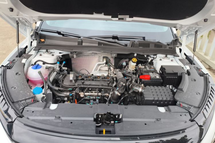 Used Chery Tiggo 5x 2025 High-Performance Edition 1.5T CVT Luxury Model Engine Bay