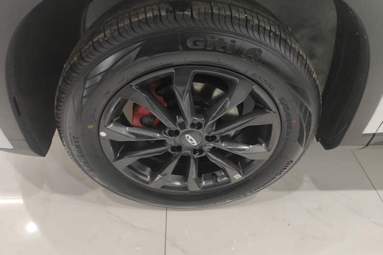 Used Chery Tiggo 5x 2025 High-Energy Version 1.5T CVT Comfort Model Exterior 4