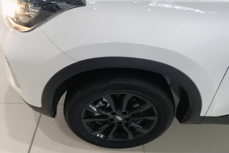 Used Chery Tiggo 5x 2025 1.5L CVT Excellence Edition Exterior 4
