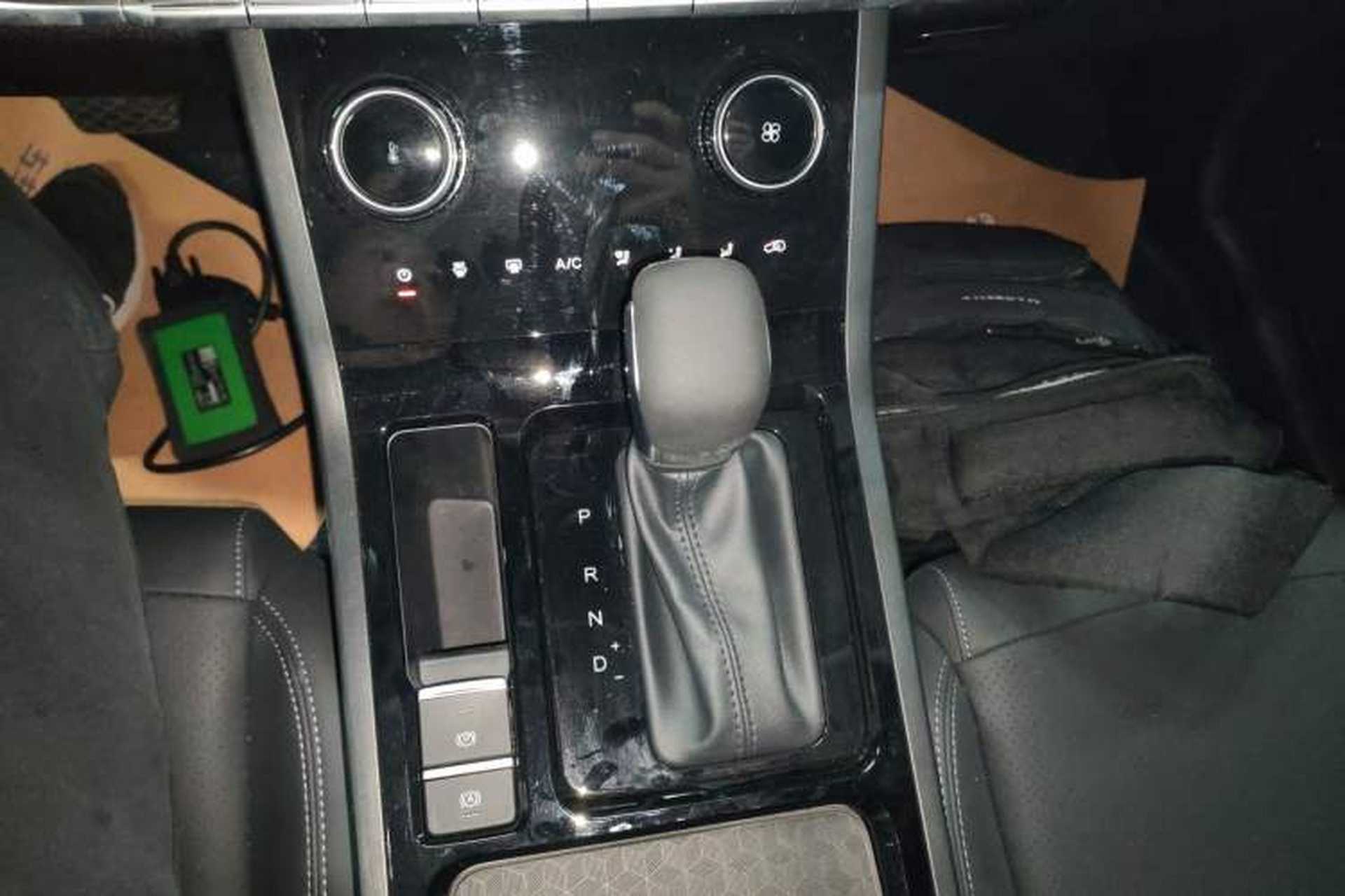 Used Chery Tiggo 5x 2025 1.5L CVT Excellence Edition Gear Lever