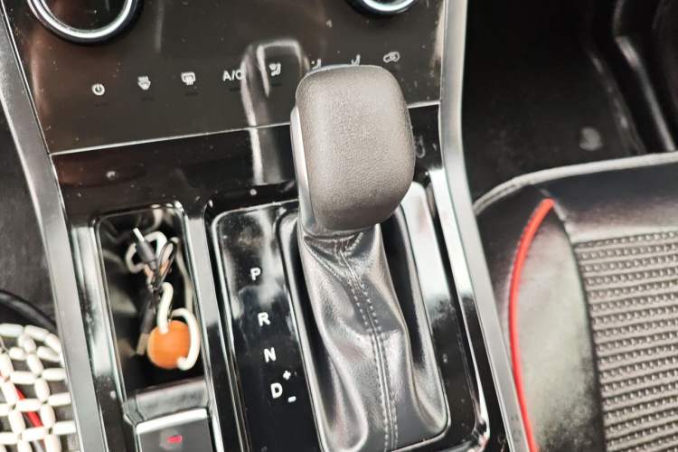 Used Chery Tiggo 5x 2025 1.5L CVT Excellence Edition Gear Lever